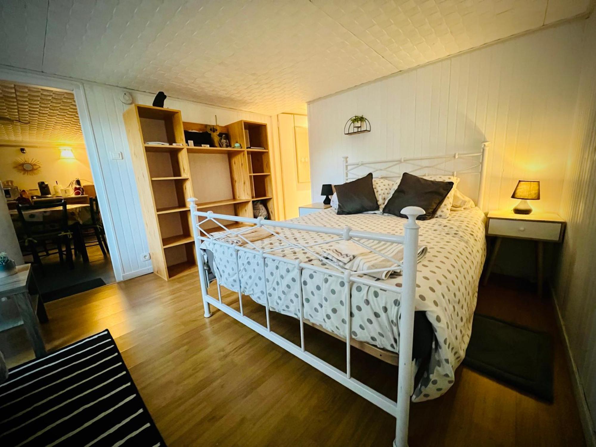 Chambre En Rez De Jardin Gland Luaran gambar